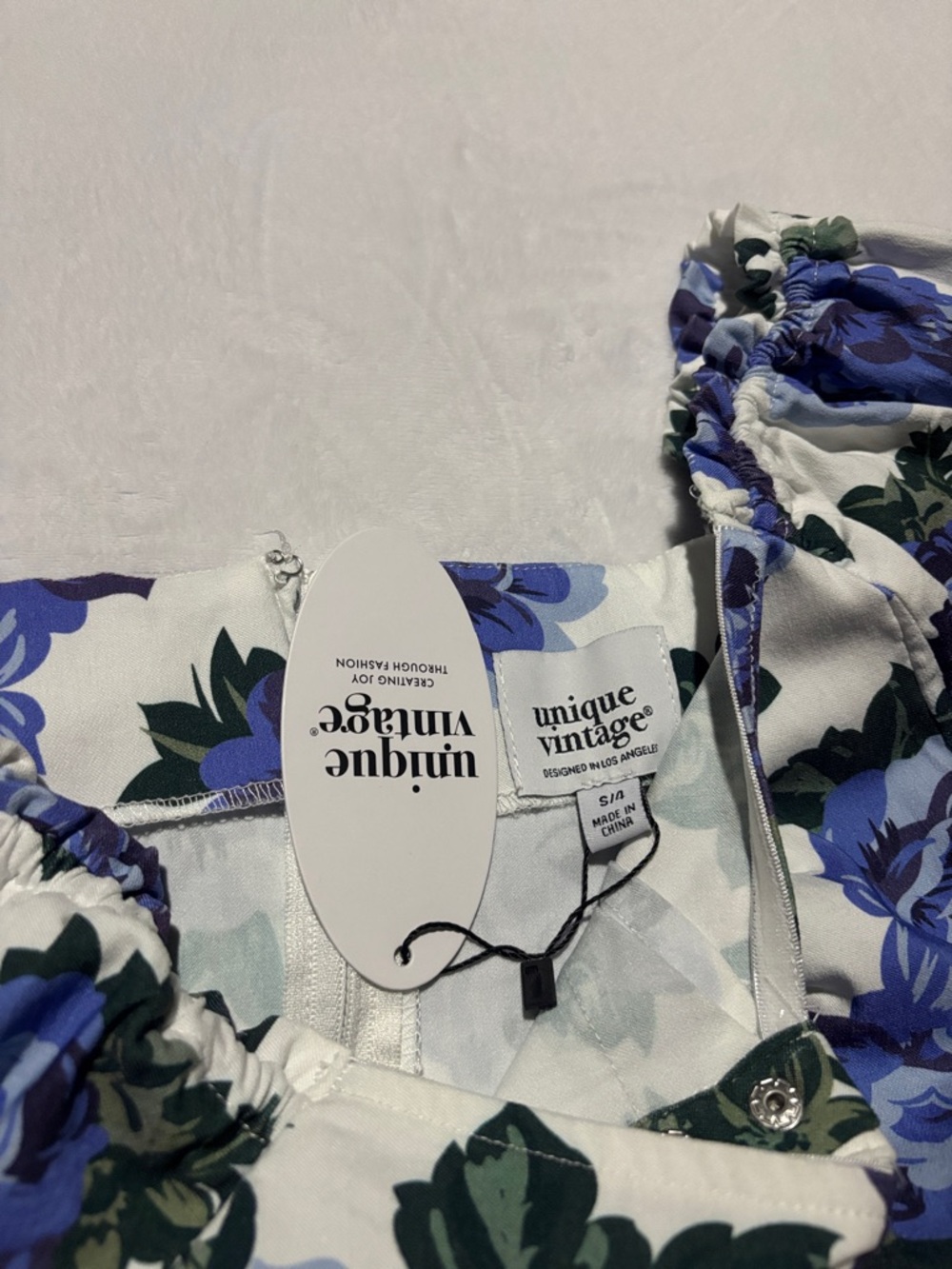 Unique Vintage Ohara Swing Dress in Winter Floral - Picture 7 of 8
